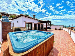Comfortable House in Canillas de Albaida with Shared Pool, Canillas De Albaida